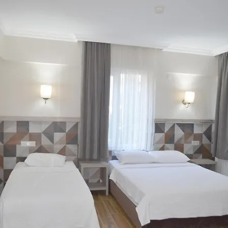 Megas Hotel